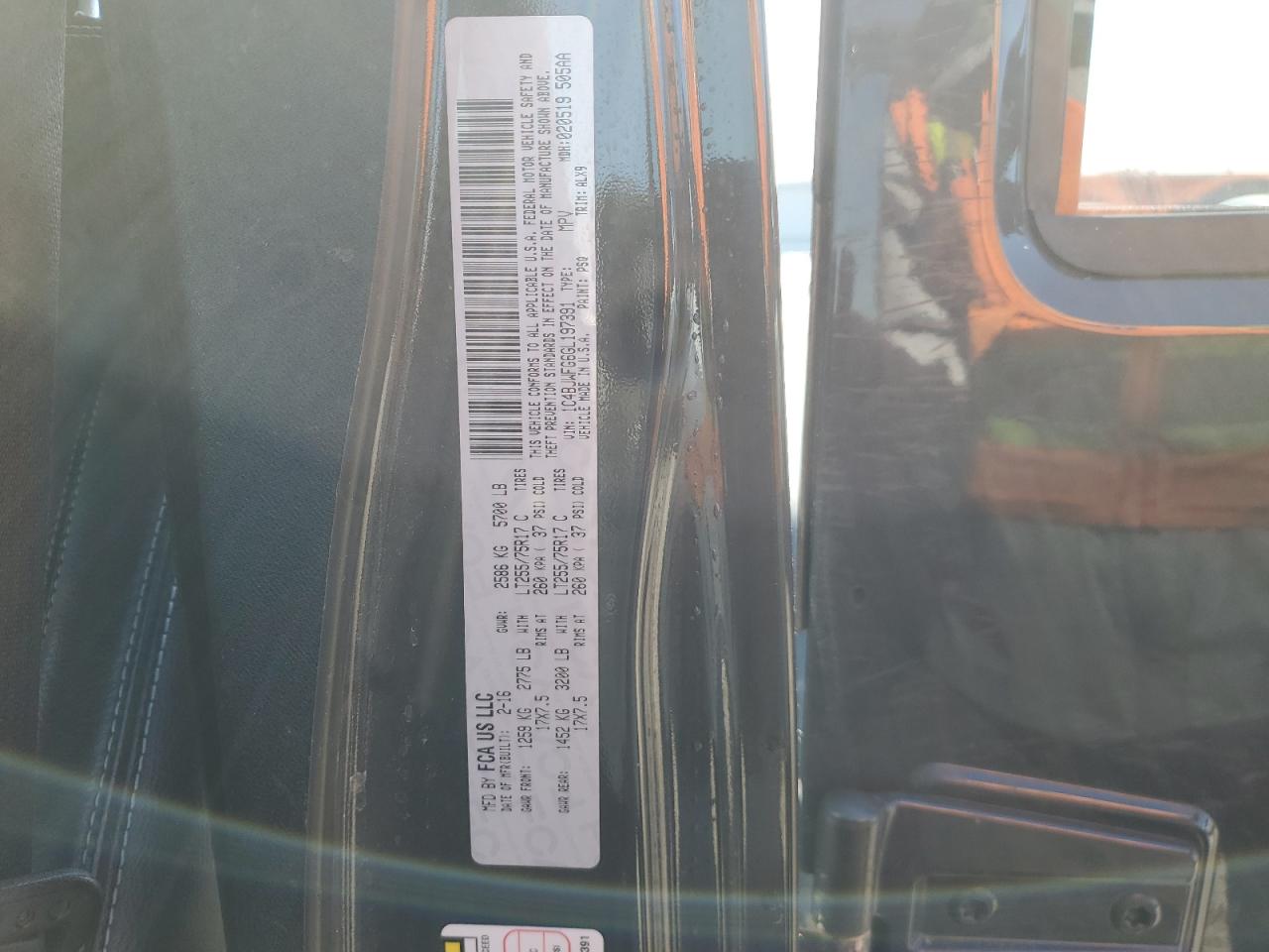 2016 Jeep Wrangler - Image 14