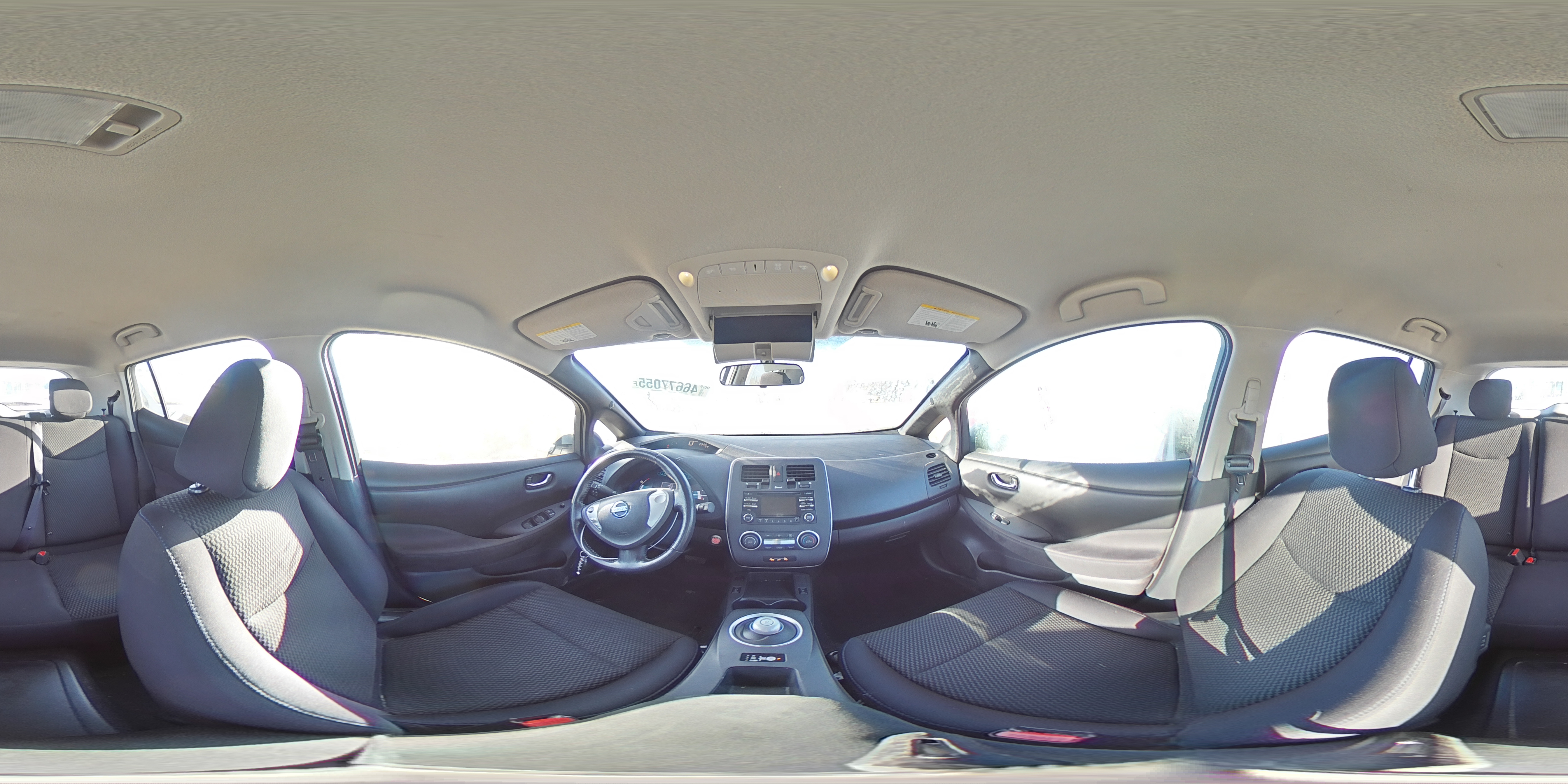 2013 Nissan Leaf - Image 13
