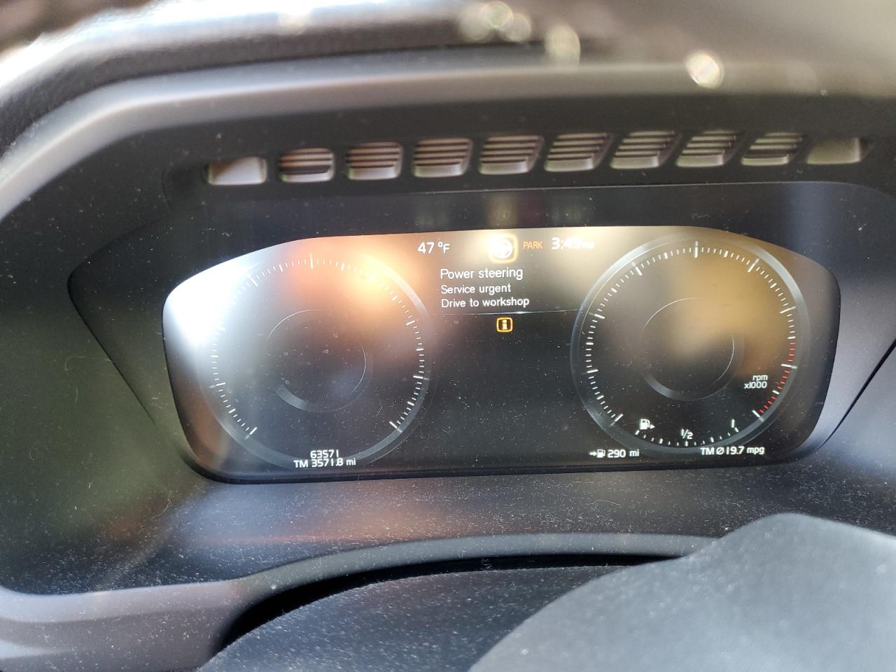 2019 Volvo XC90 - Image 9