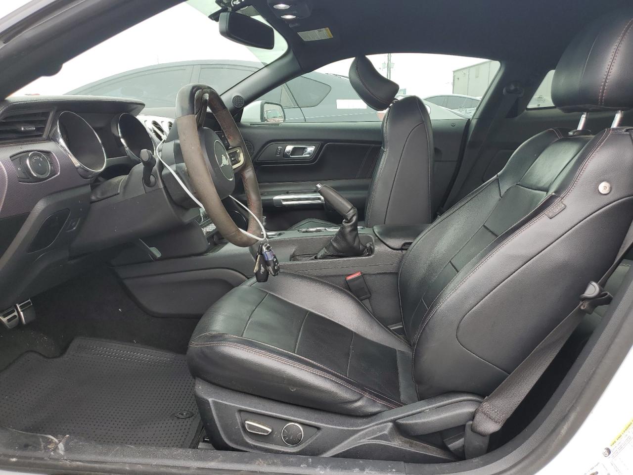2015 Ford Mustang - Image 7