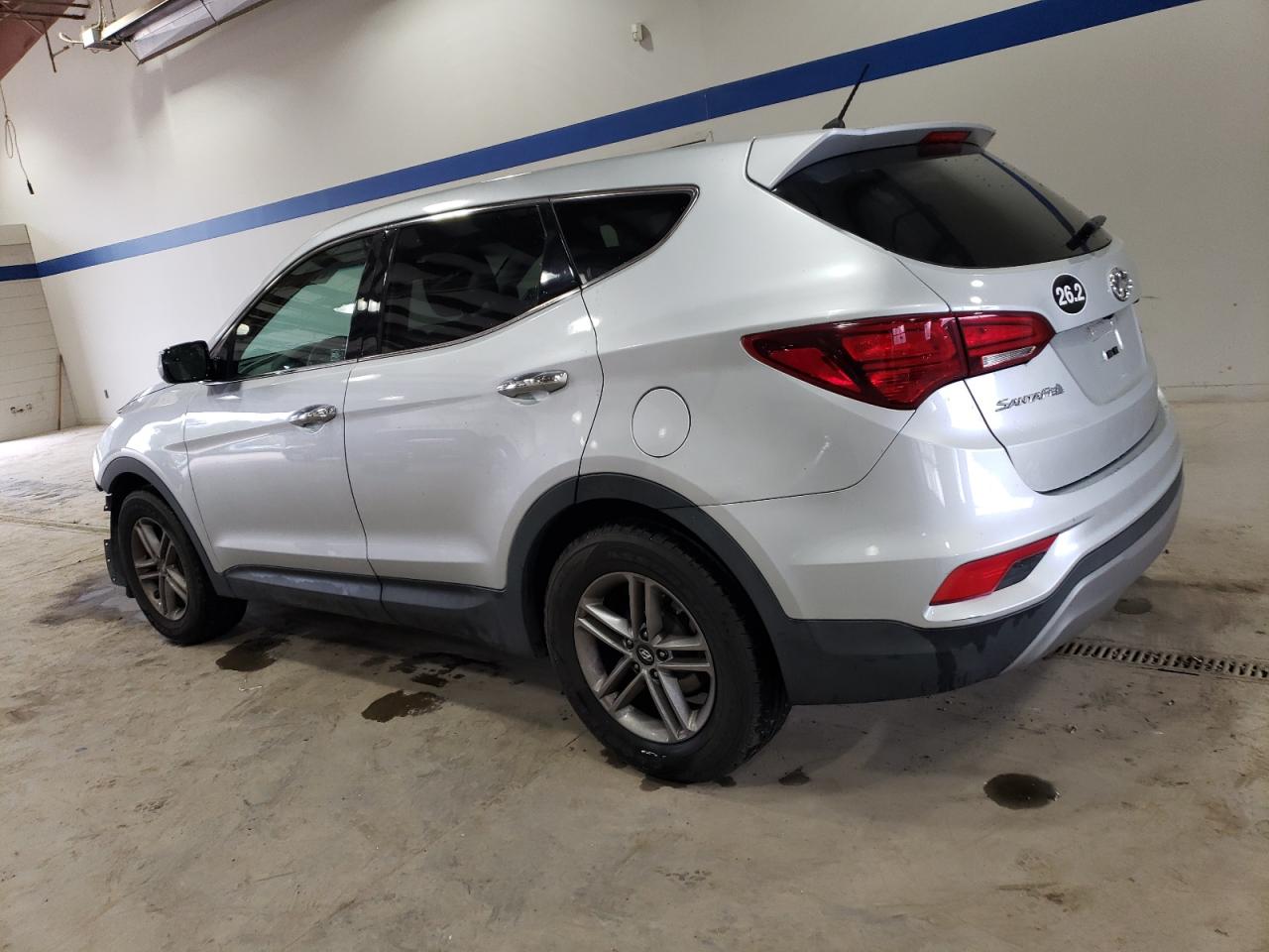 2018 Hyundai Santa Fe - Image 2