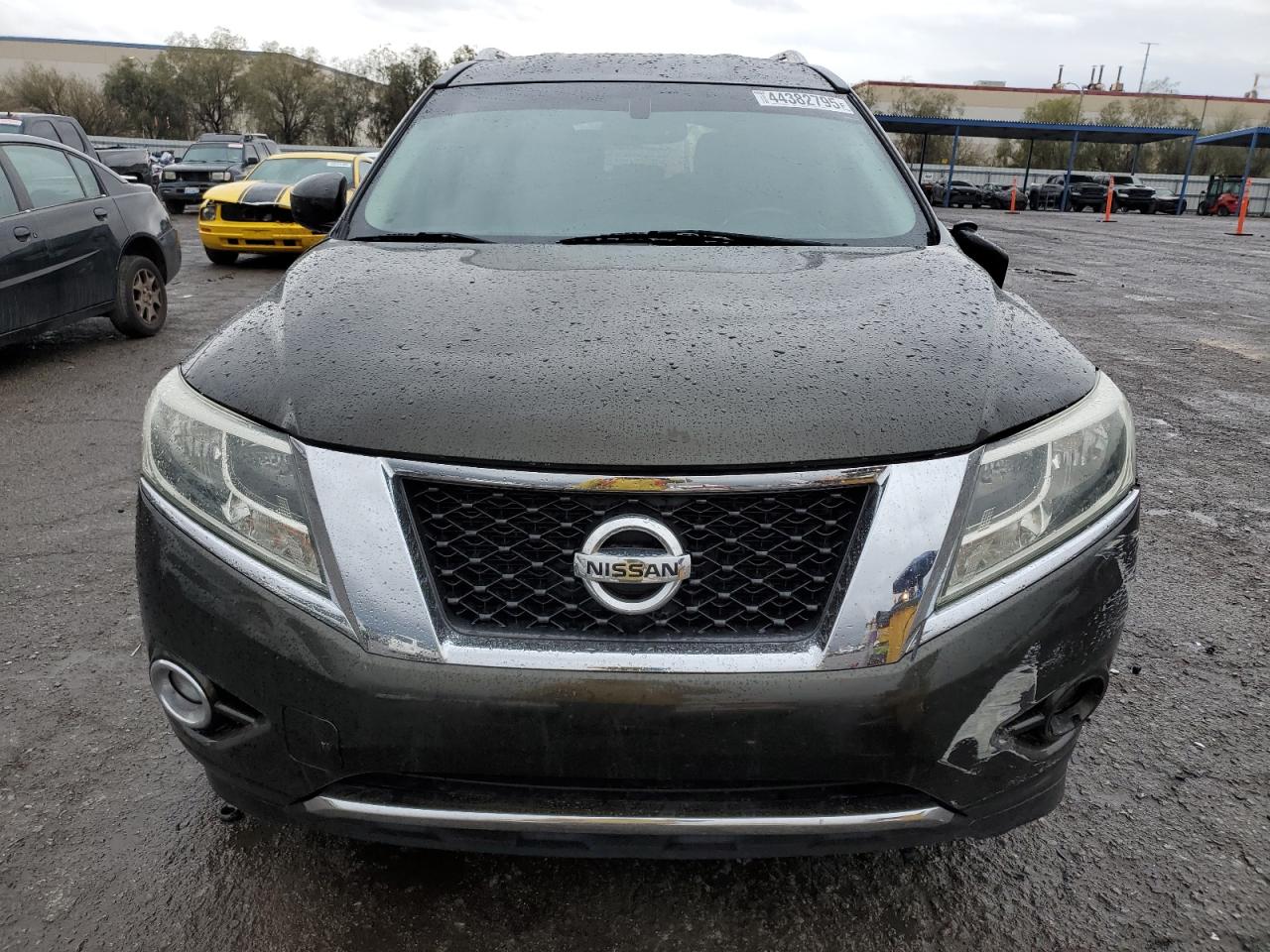 2015 Nissan Pathfinder - Image 5