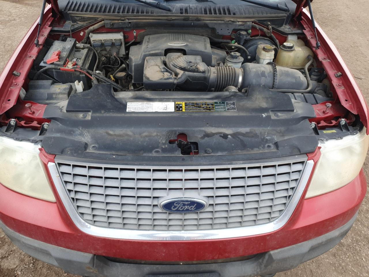 2003 Ford Expedition - Image 13