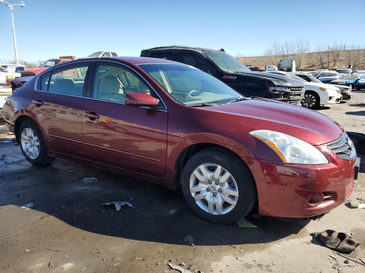 2010 Nissan Altima - Image 4