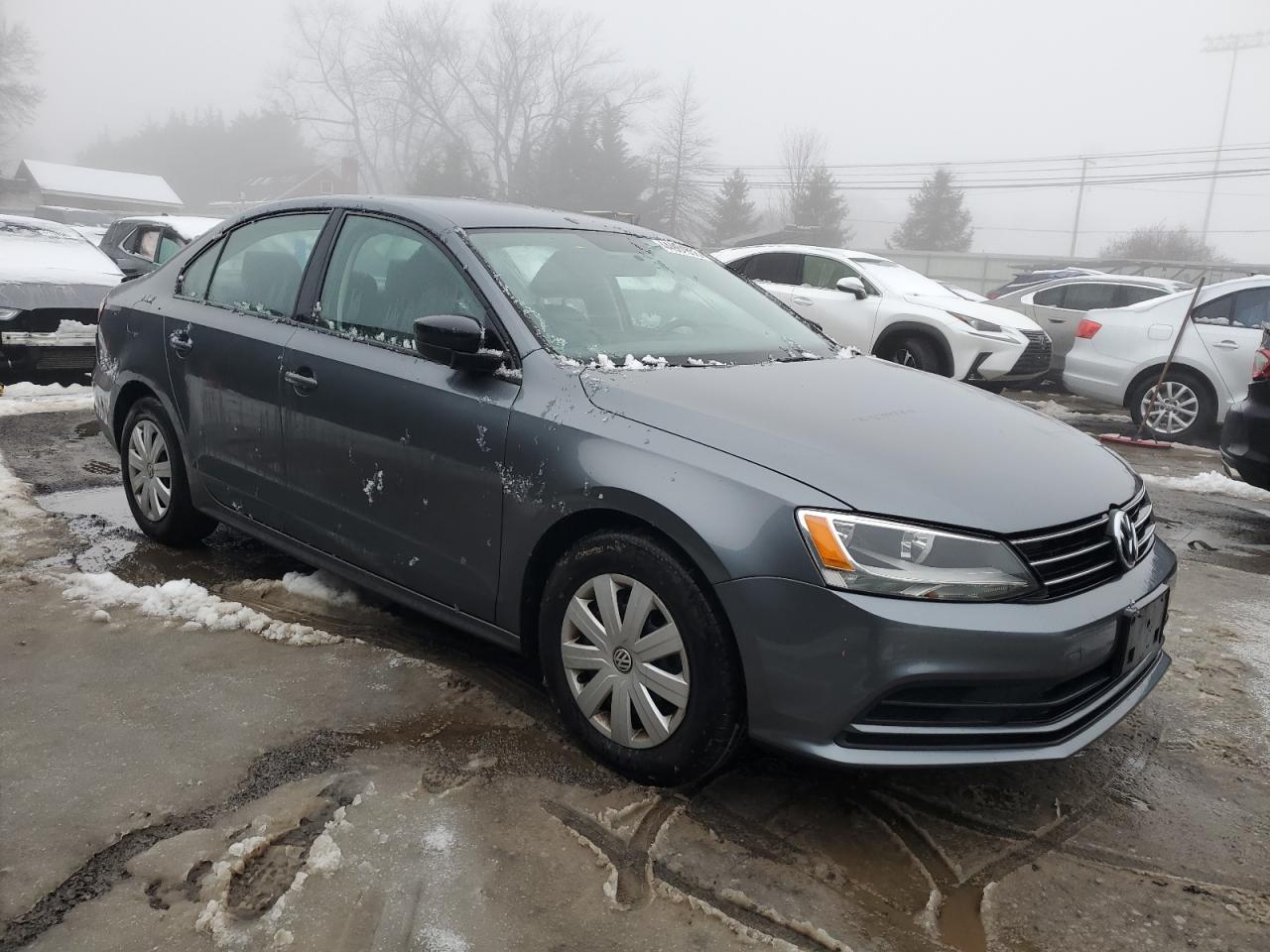2016 Volkswagen Jetta - Image 4