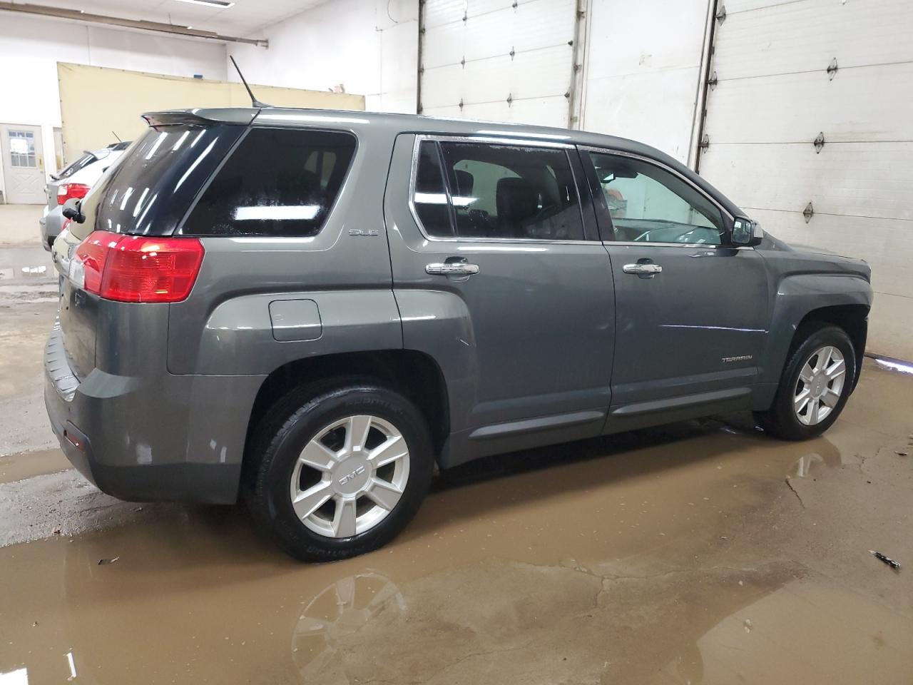 2013 GMC Terrain - Image 3