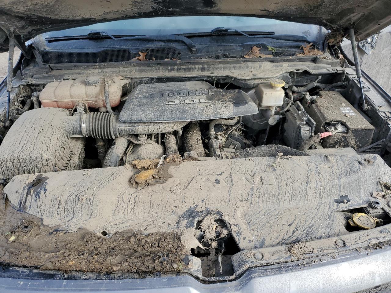 2020 RAM 1500 - Image 12
