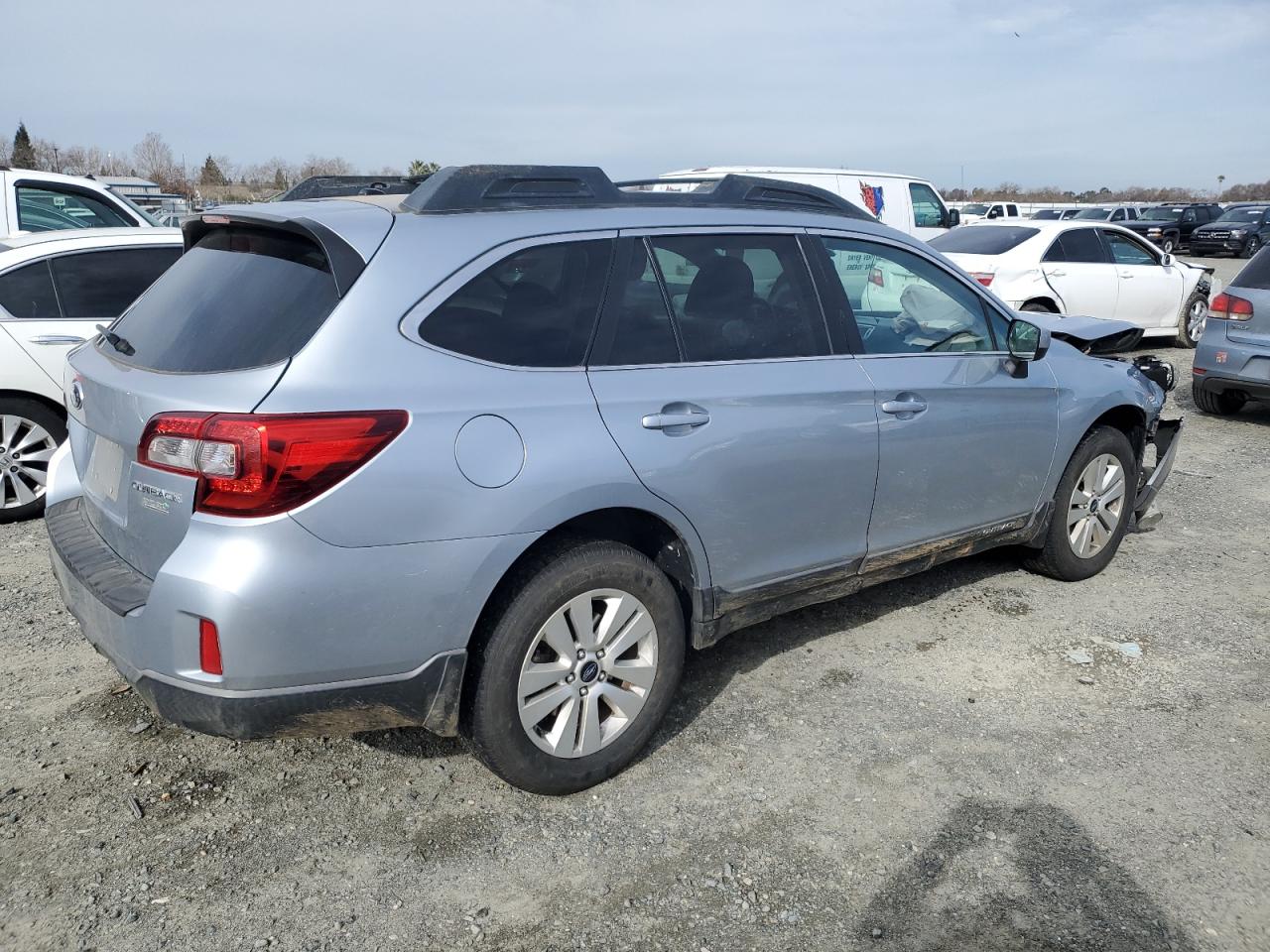 2015 Subaru Outback - Image 3