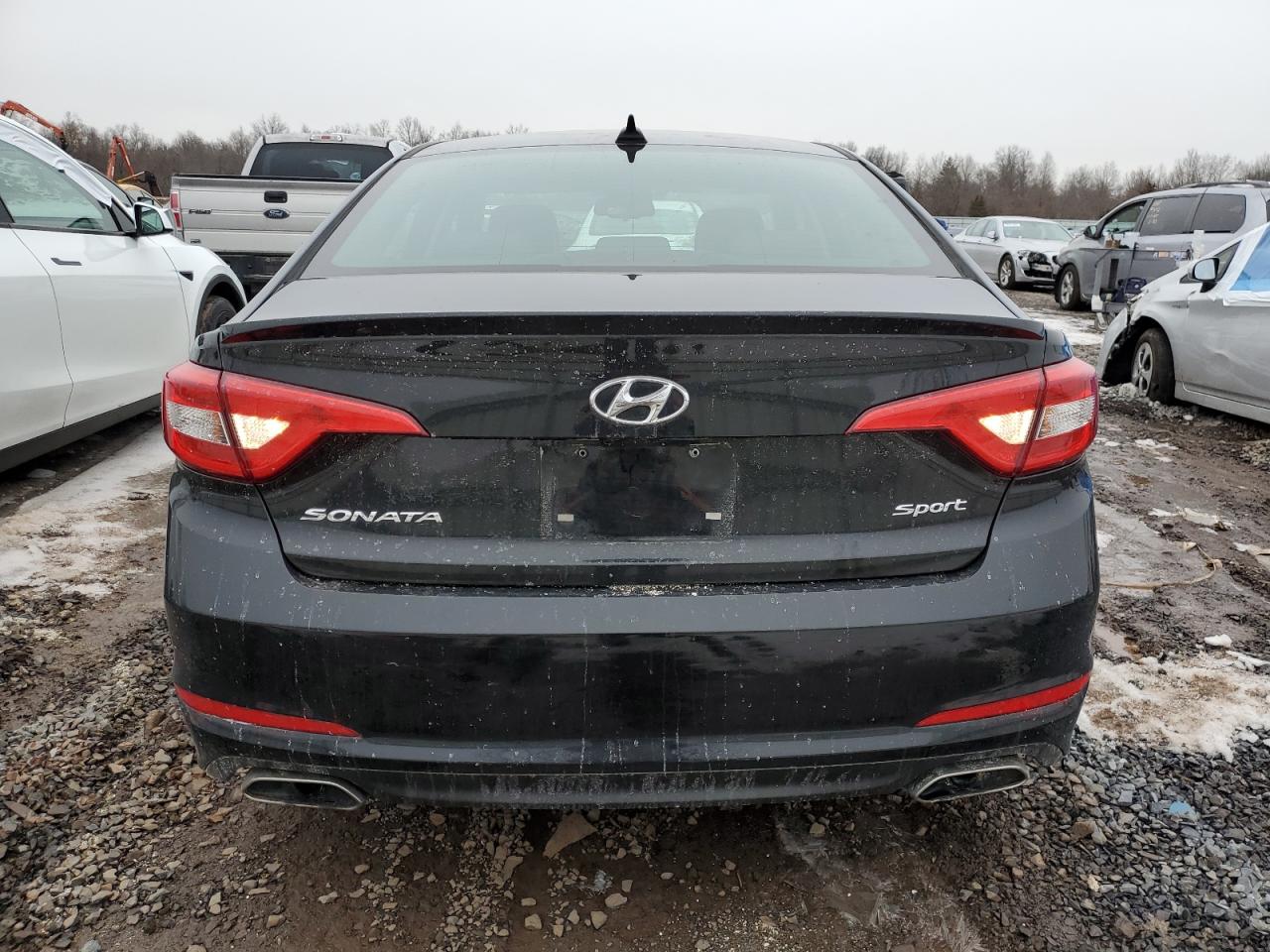 2017 Hyundai Sonata - Image 6