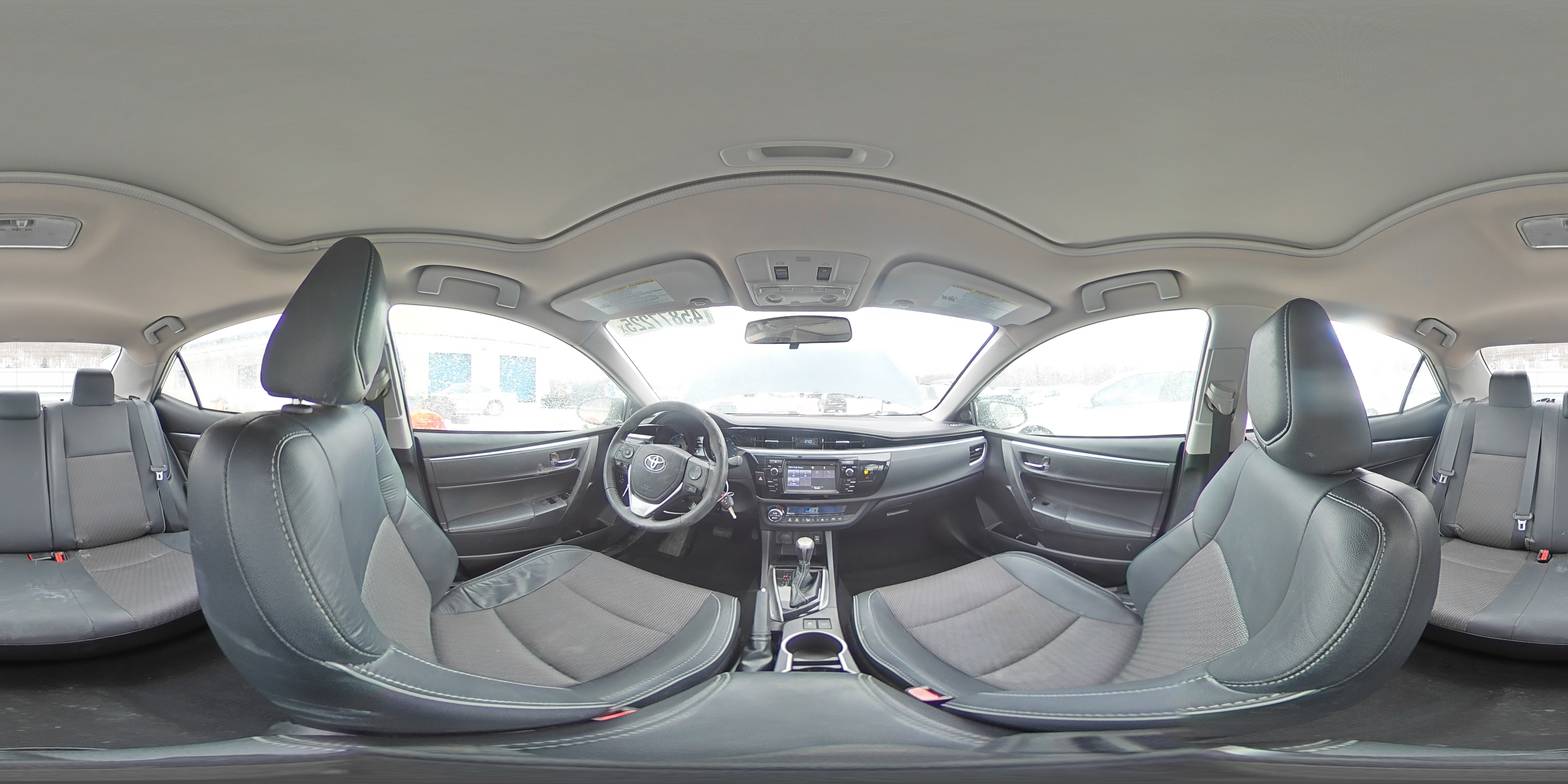 2014 Toyota Corolla - Image 15