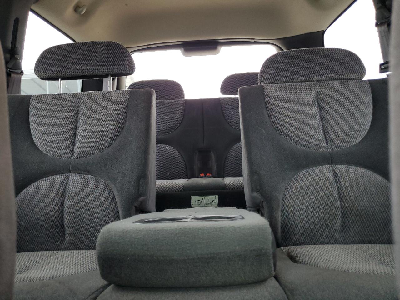 2000 Dodge Durango - Image 10