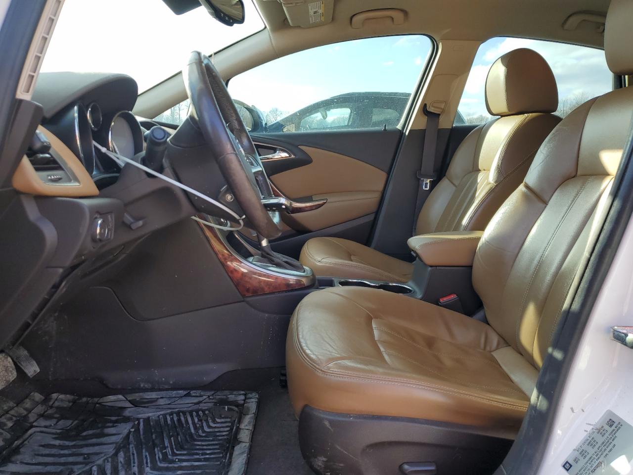 2012 Buick Verano - Image 7