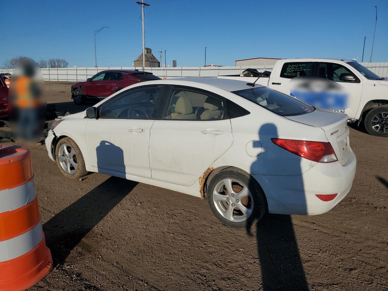 2013 Hyundai Accent - Image 2