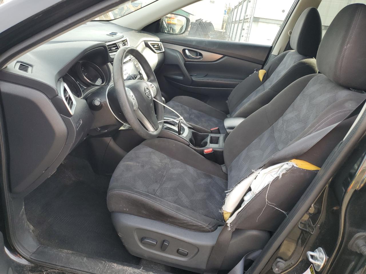 2015 Nissan Rogue - Image 7