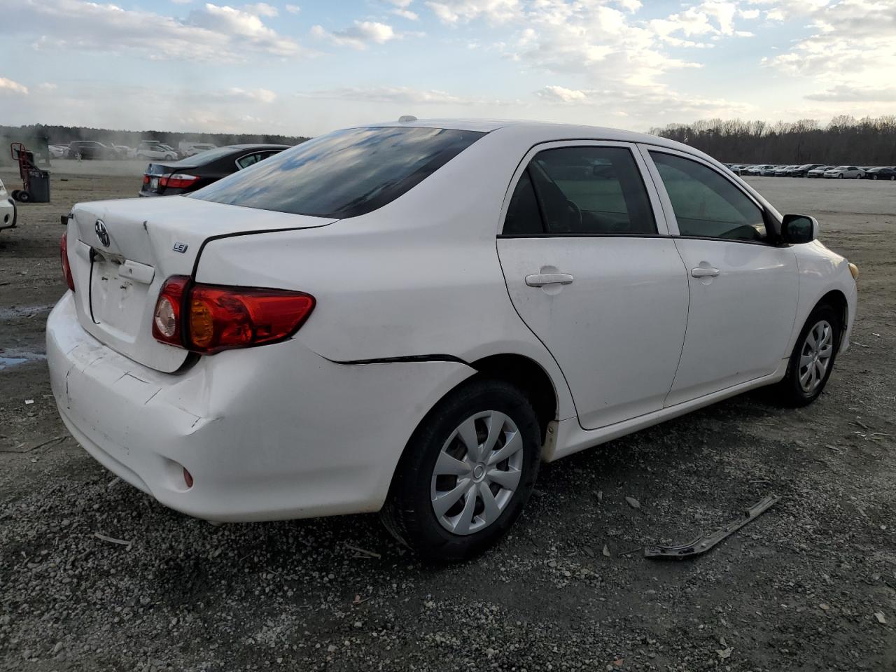 2010 Toyota Corolla - Image 3
