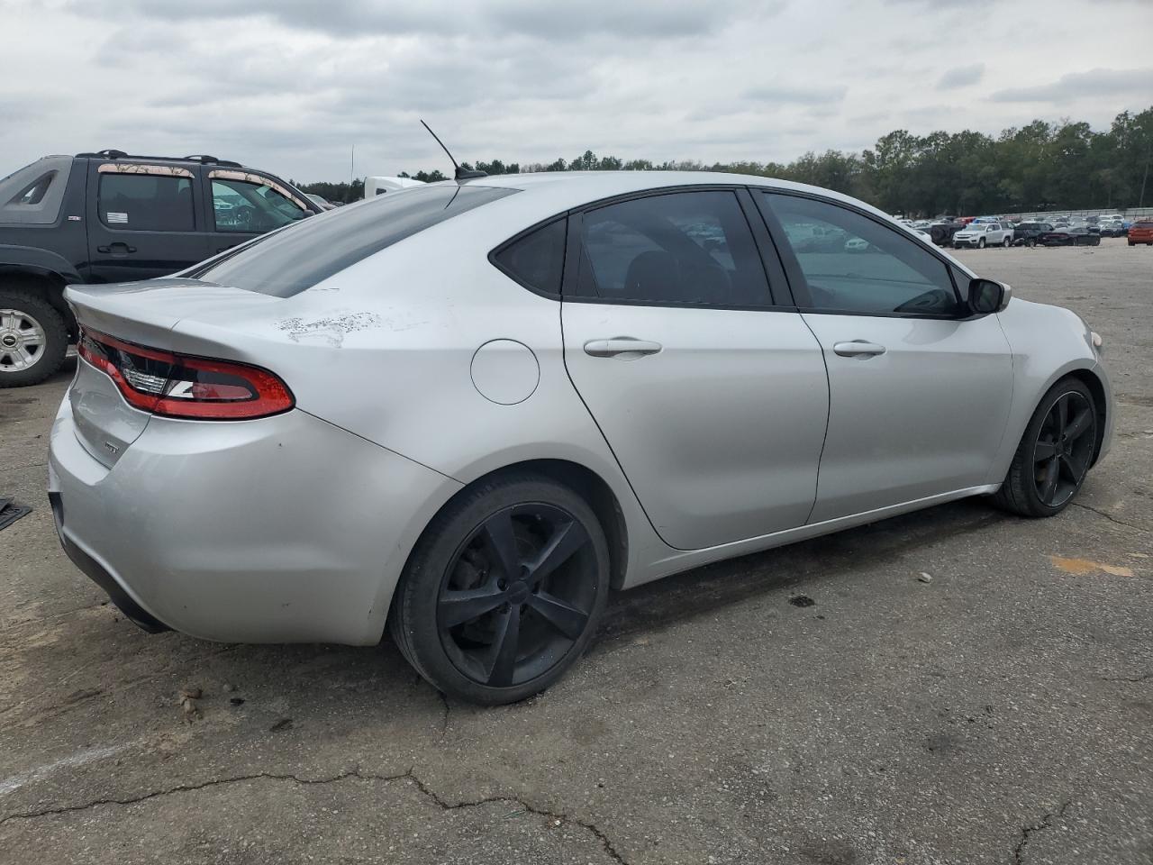 2013 Dodge Dart - Image 3
