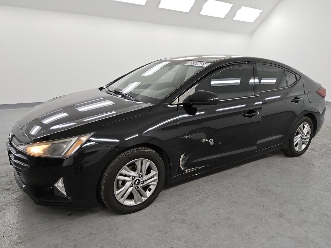 2020 Hyundai Elantra - Image 1
