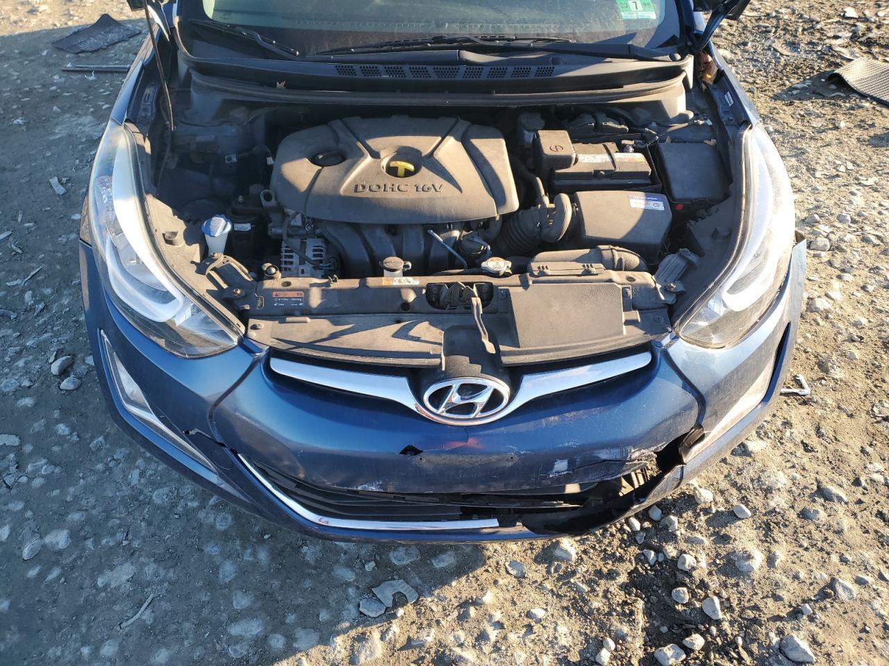 2014 Hyundai Elantra - Image 12