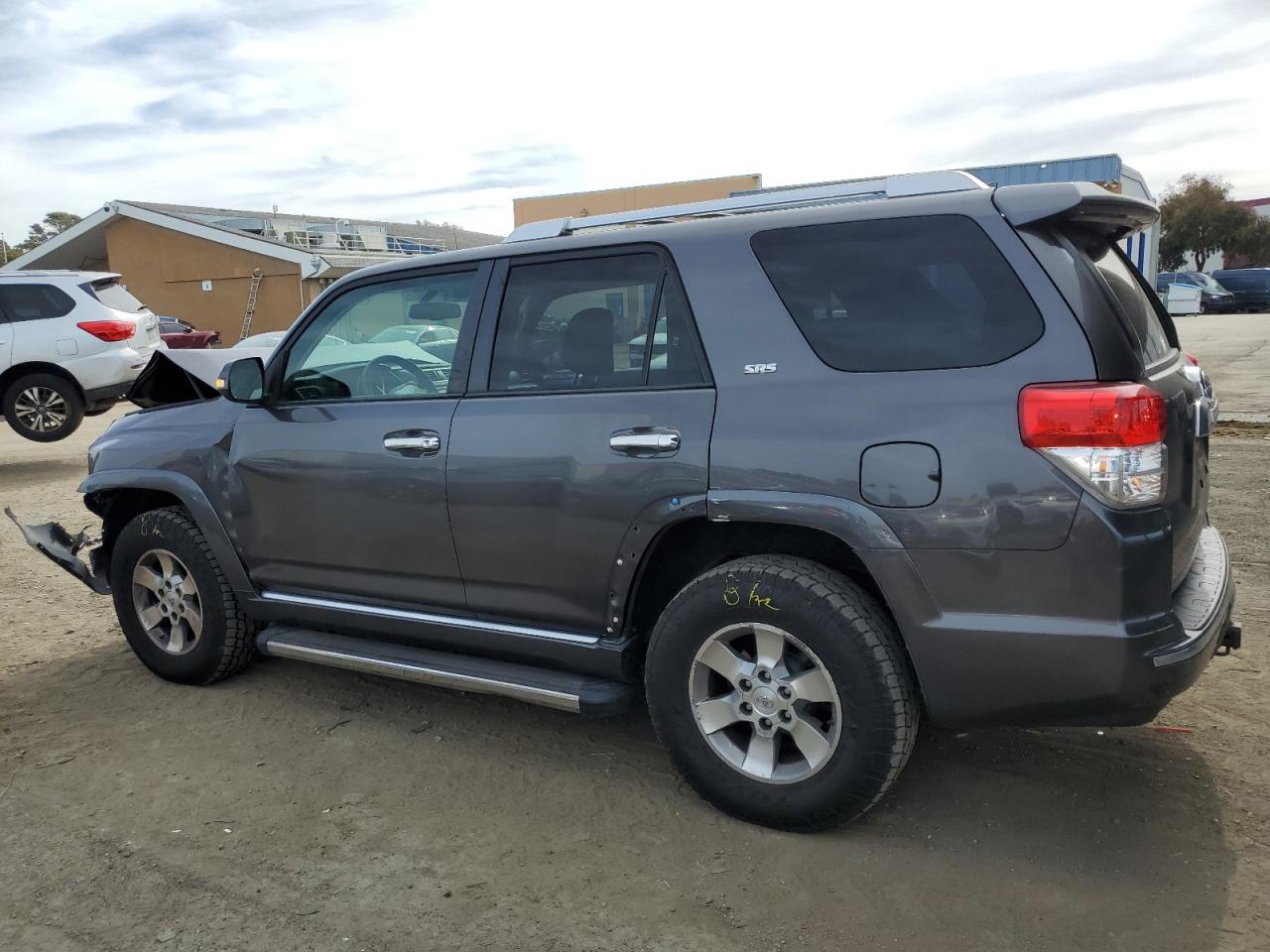2011 Toyota 4Runner - Image 2