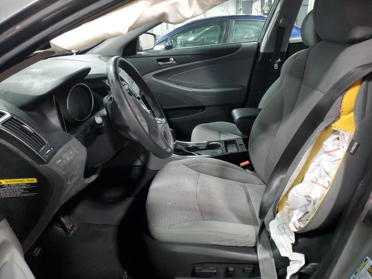 2014 Hyundai Sonata - Image 7