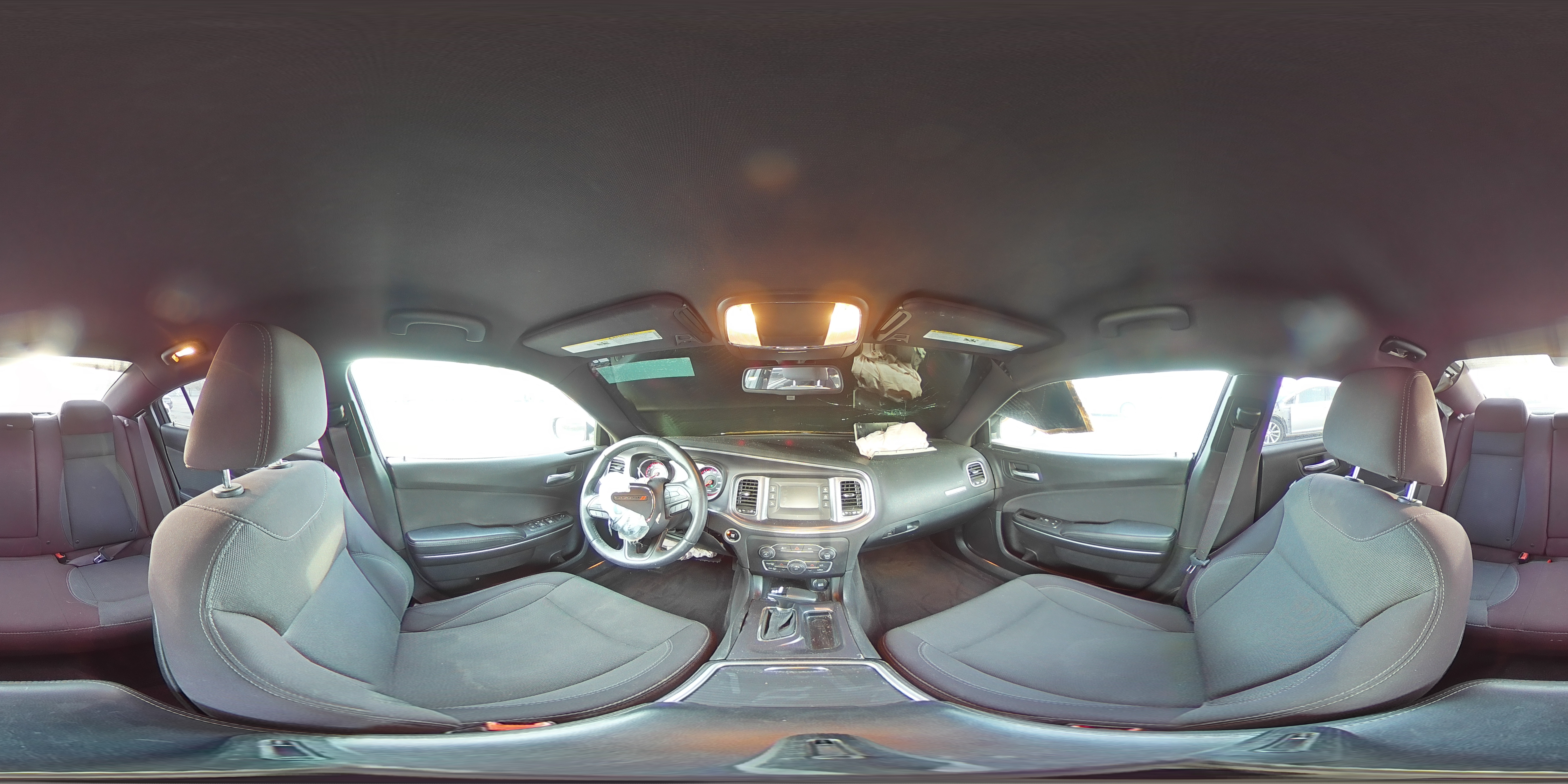 2015 Dodge Charger - Image 13