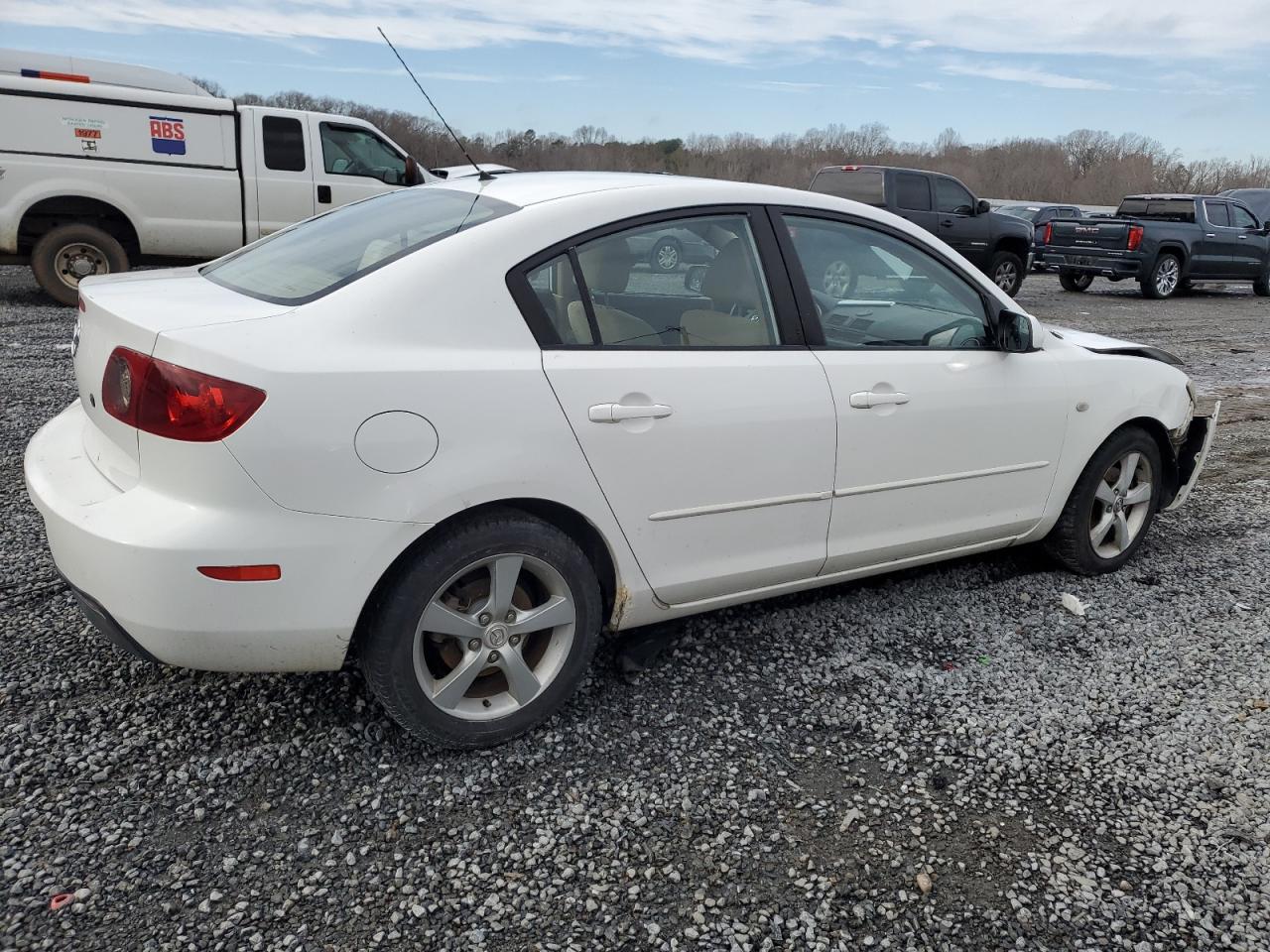 2005 Mazda 3 - Image 3
