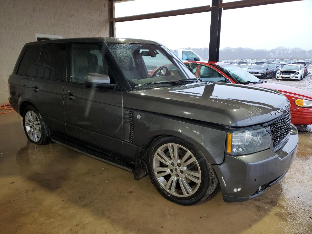2011 Land Rover Range Rover - Image 4