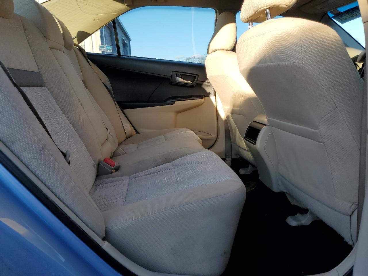 2012 Toyota Camry - Image 10