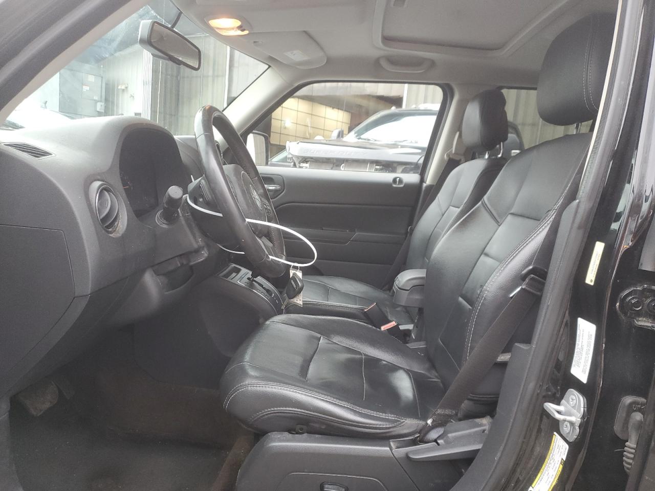 2014 Jeep Liberty (Patriot) - Image 7