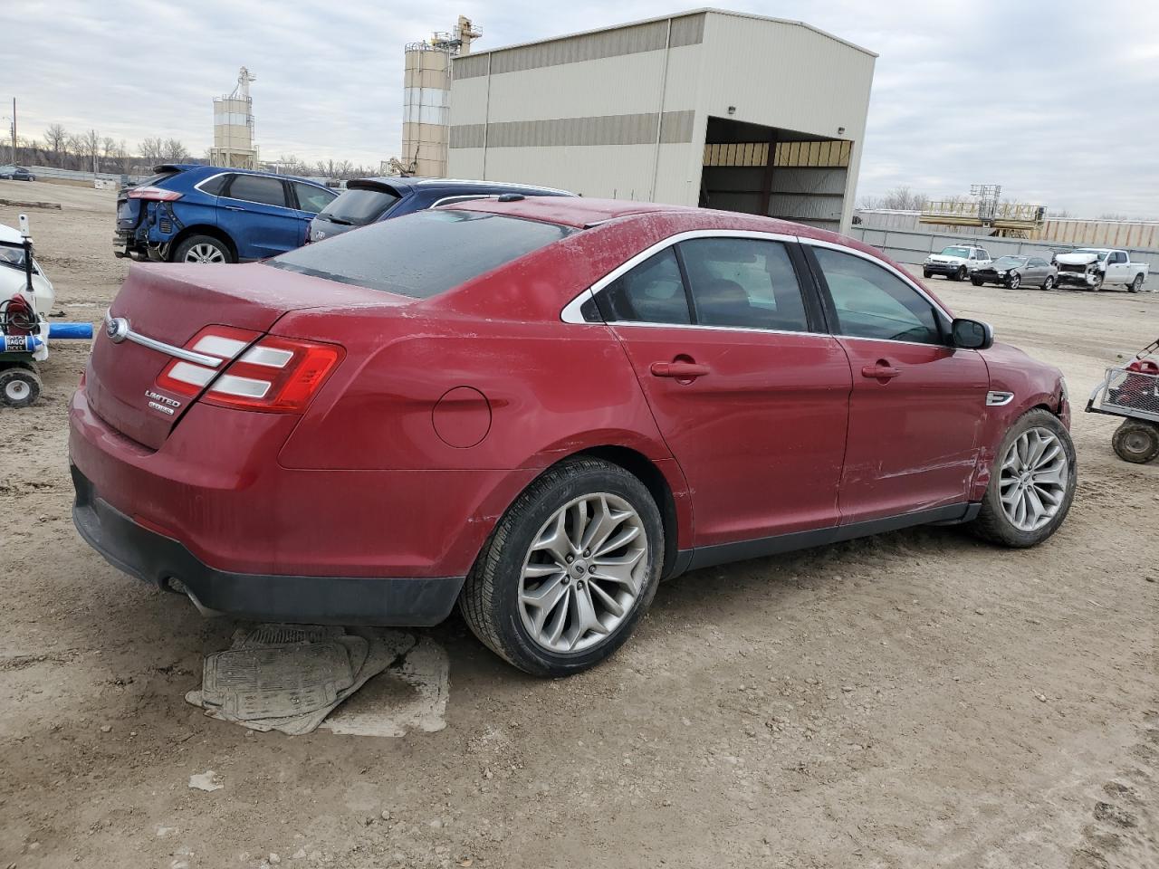 2014 Ford Taurus - Image 3