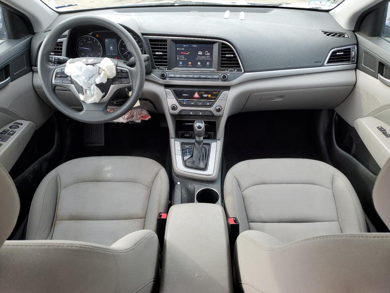 2018 Hyundai Elantra - Image 8