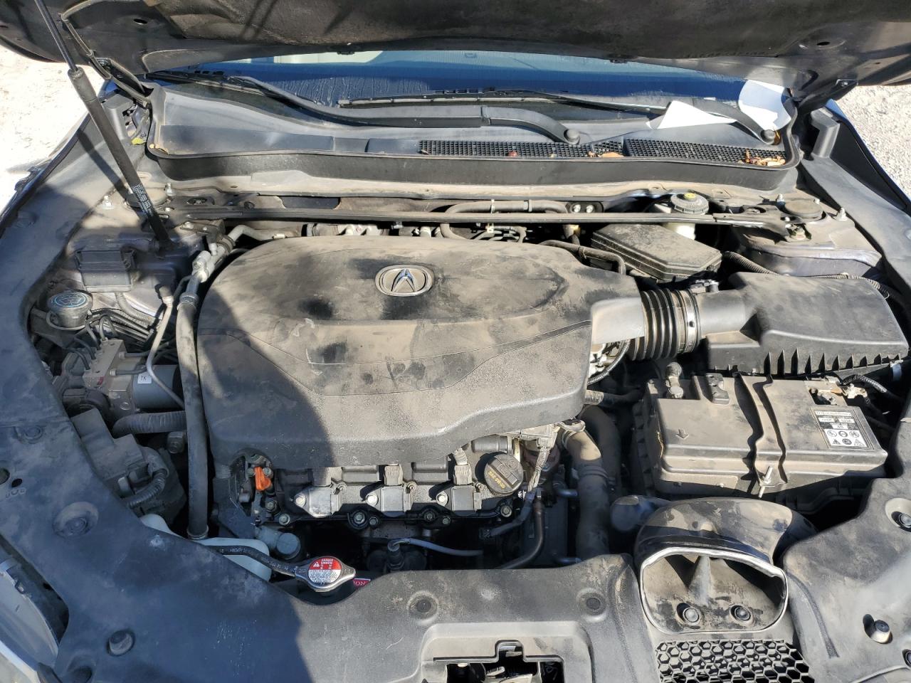 2015 Acura TLX - Image 11