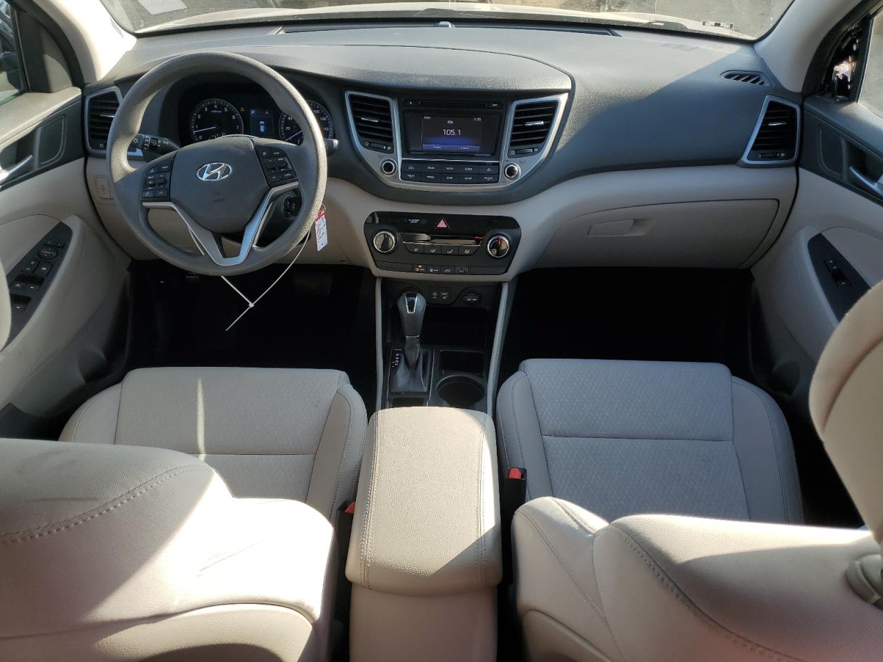 2017 Hyundai Tucson - Image 8