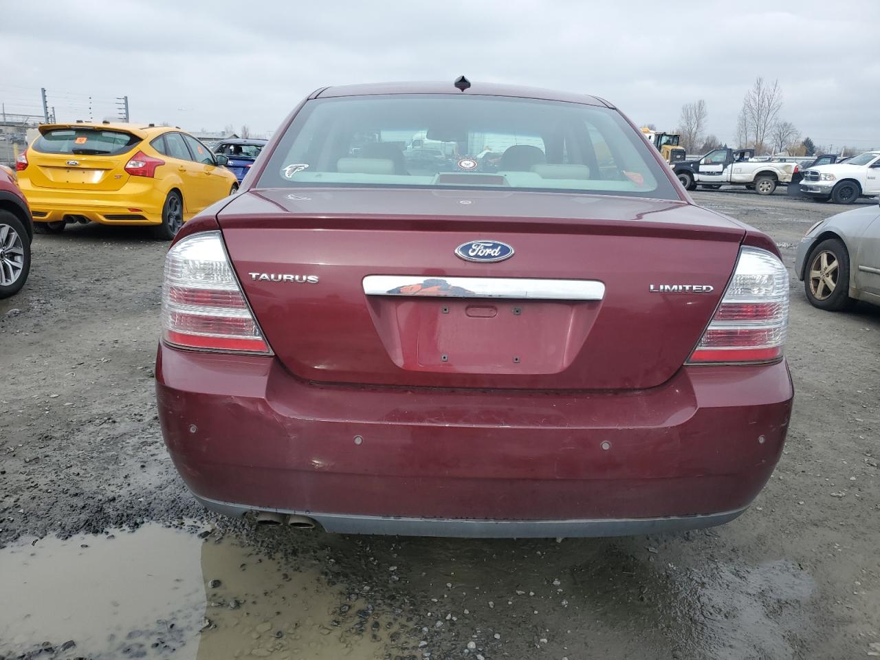 2008 Ford Taurus - Image 6
