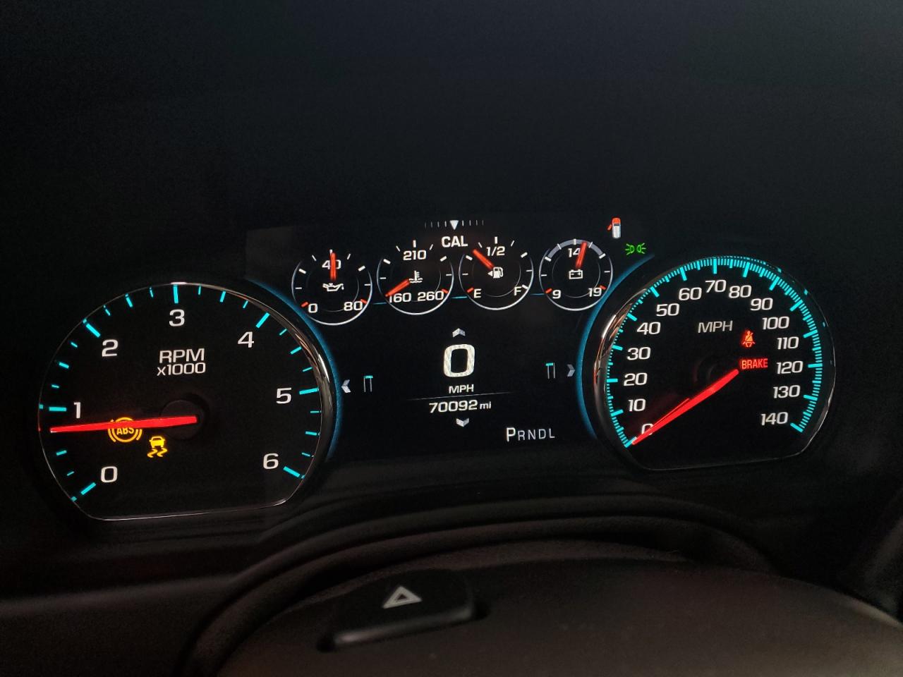 2017 GMC Yukon - Image 9