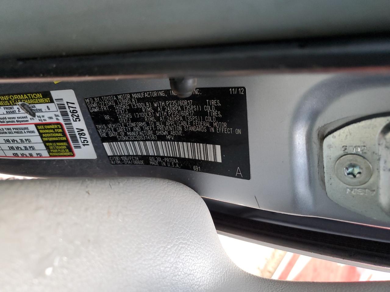 2013 Toyota Sienna - Image 14