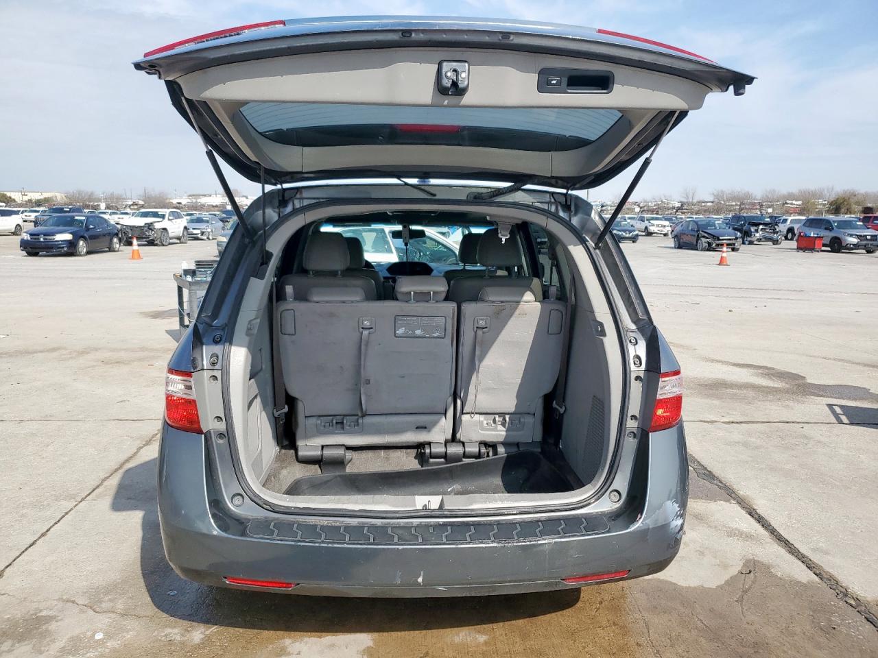 2013 Honda Odyssey - Image 6