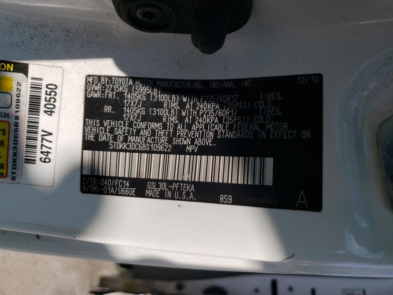 2011 Toyota Sienna - Image 15