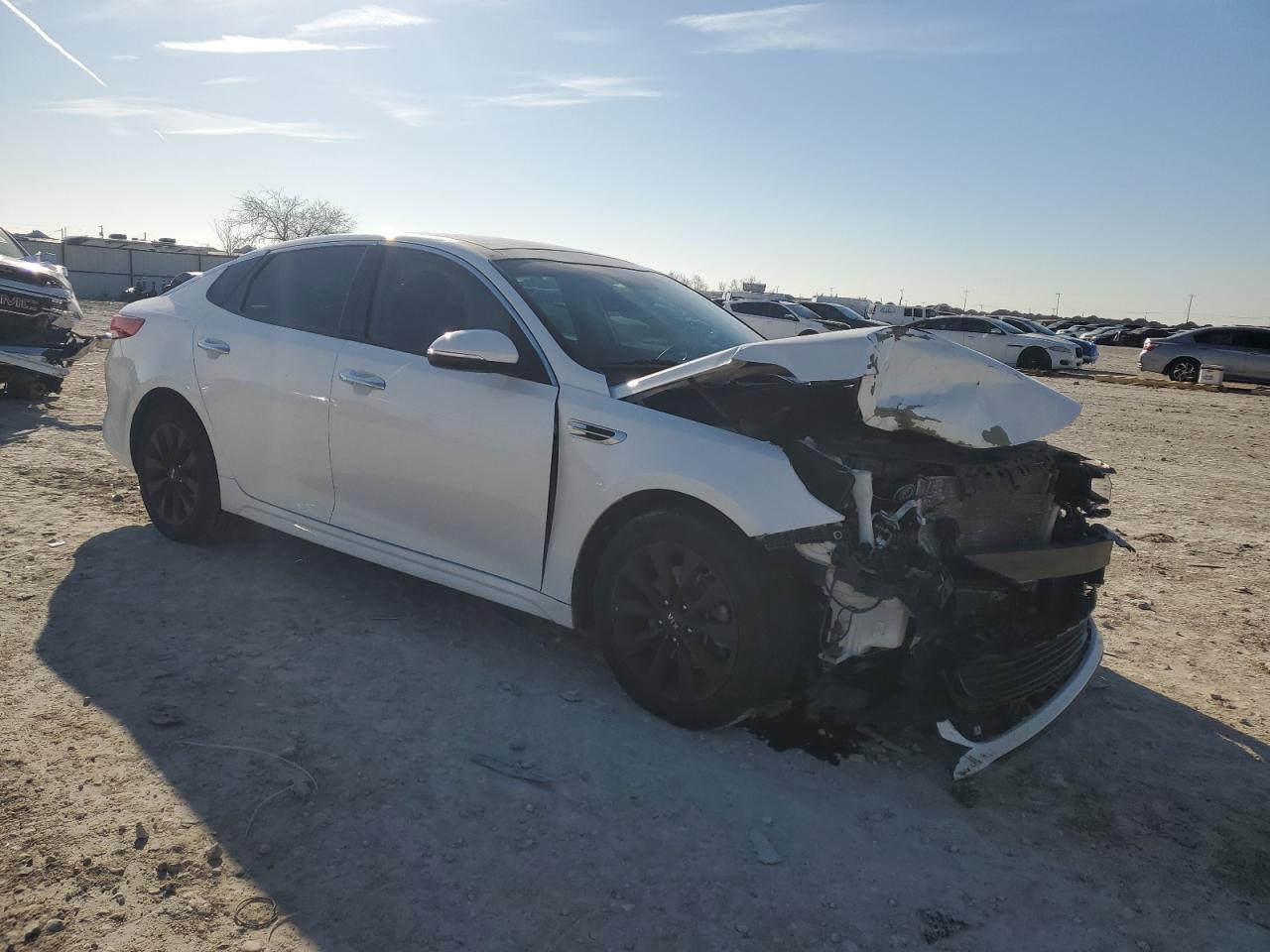2016 Kia Optima - Image 4