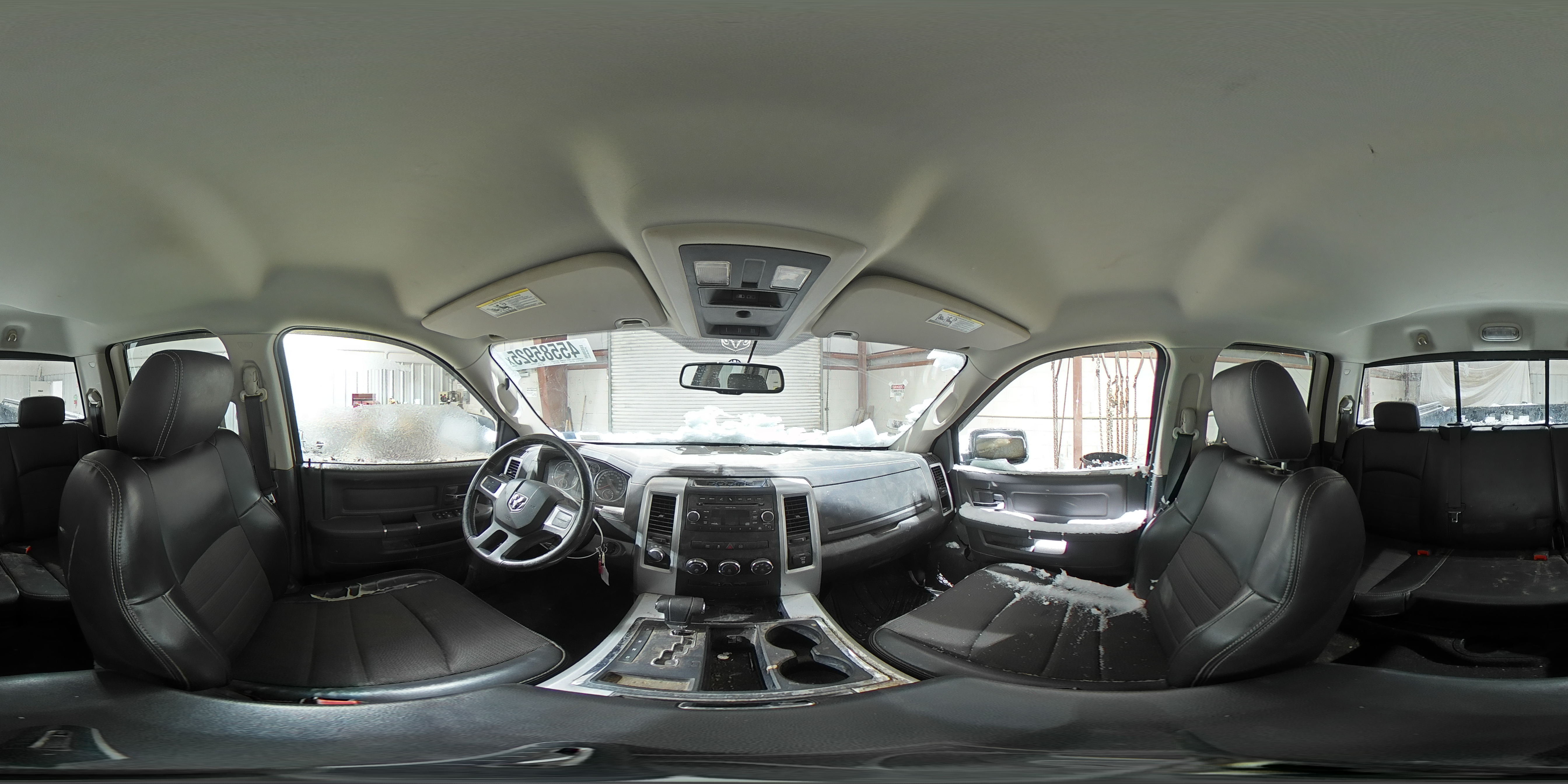 2010 Dodge RAM - Image 13
