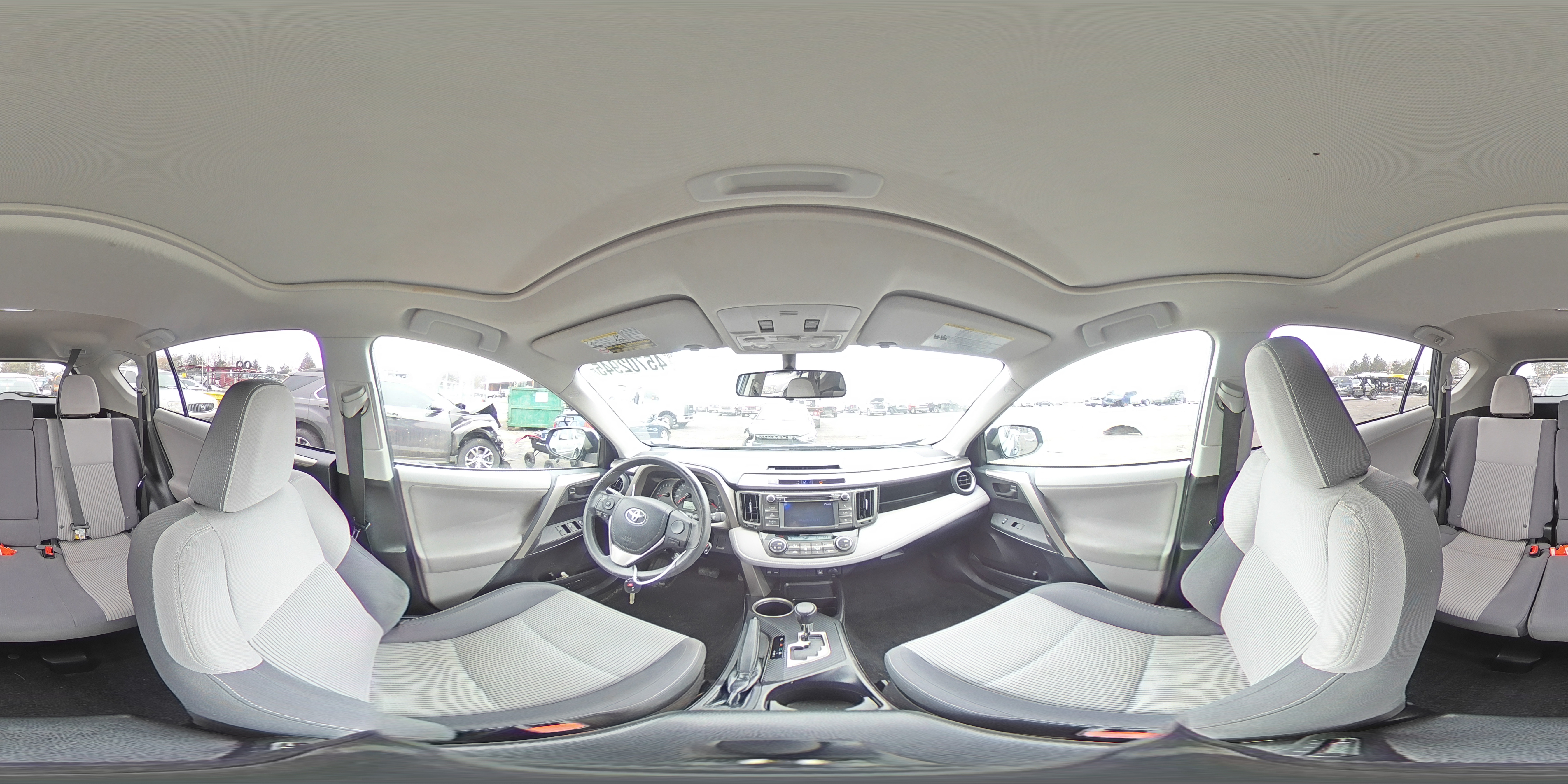 2013 Toyota RAV 4 - Image 12