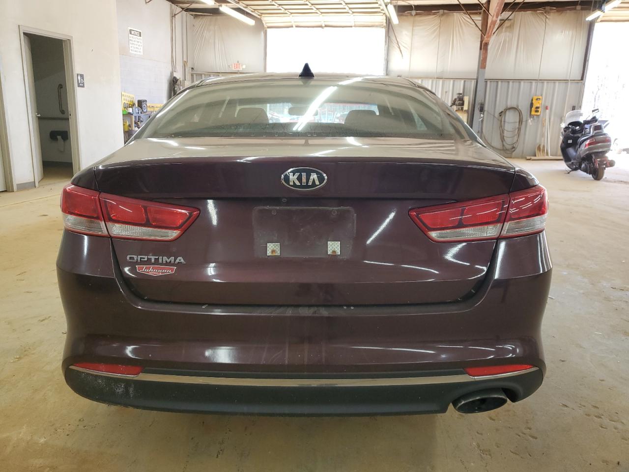 2016 Kia Optima - Image 6