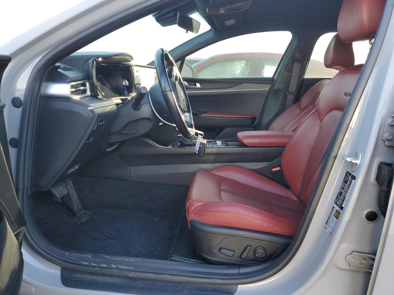 2021 Kia K5 - Image 7