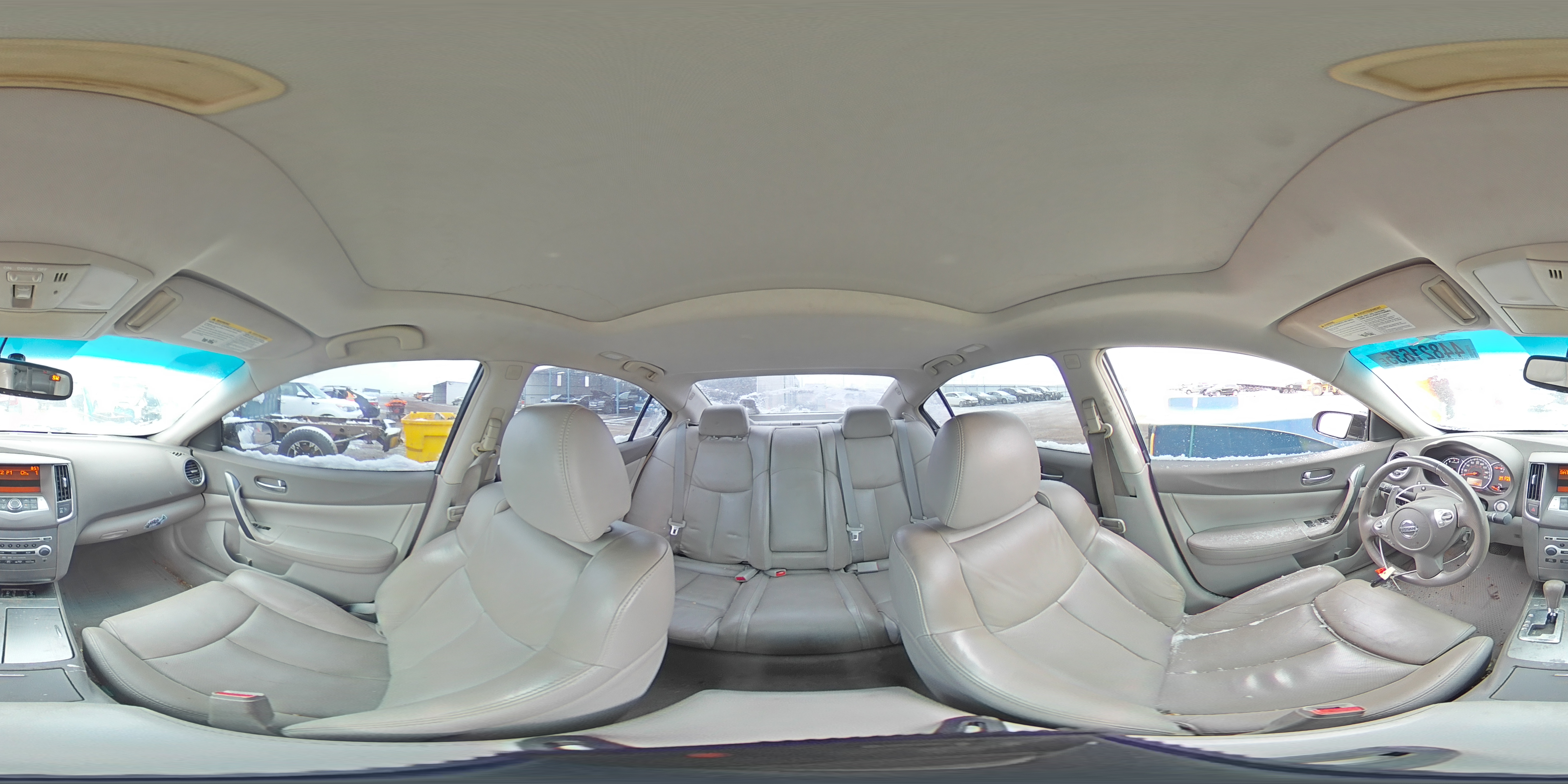2009 Nissan Maxima - Image 13