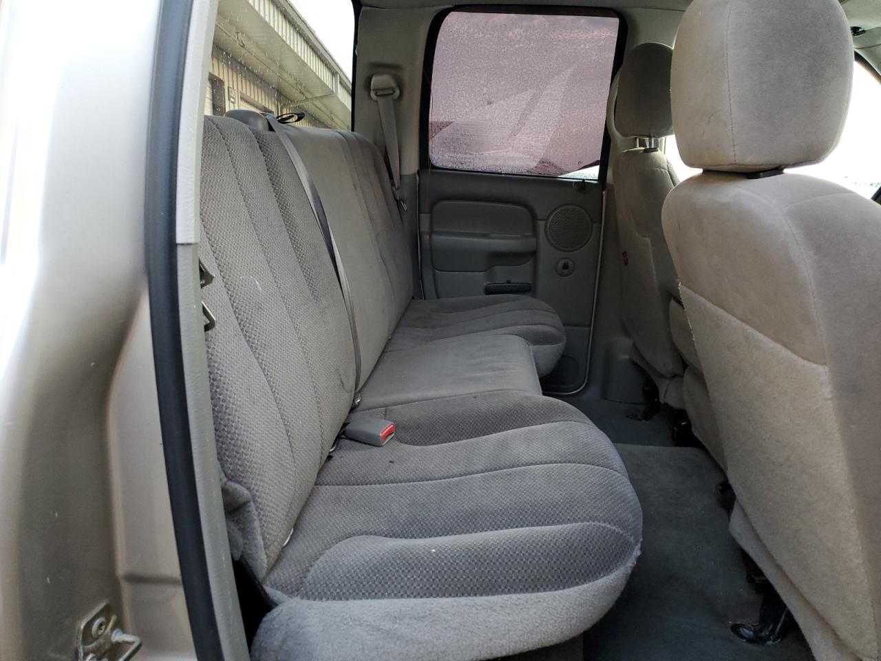 2003 Dodge RAM - Image 11