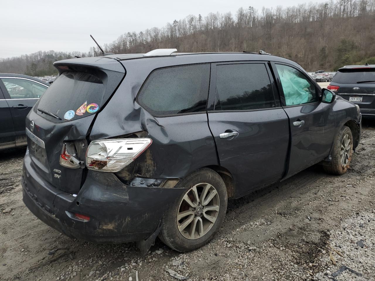 2014 Nissan Pathfinder - Image 3