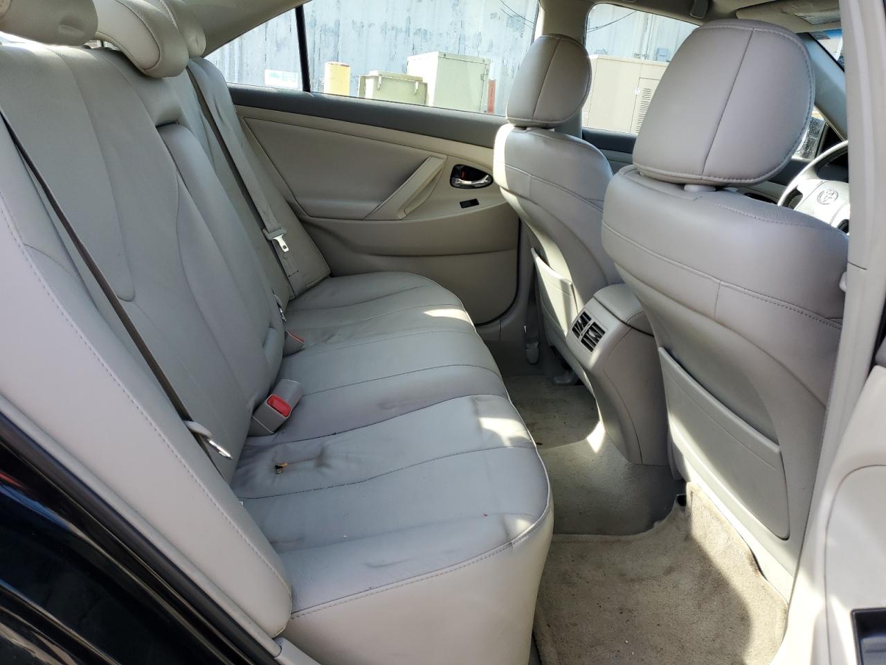 2008 Toyota Camry - Image 10