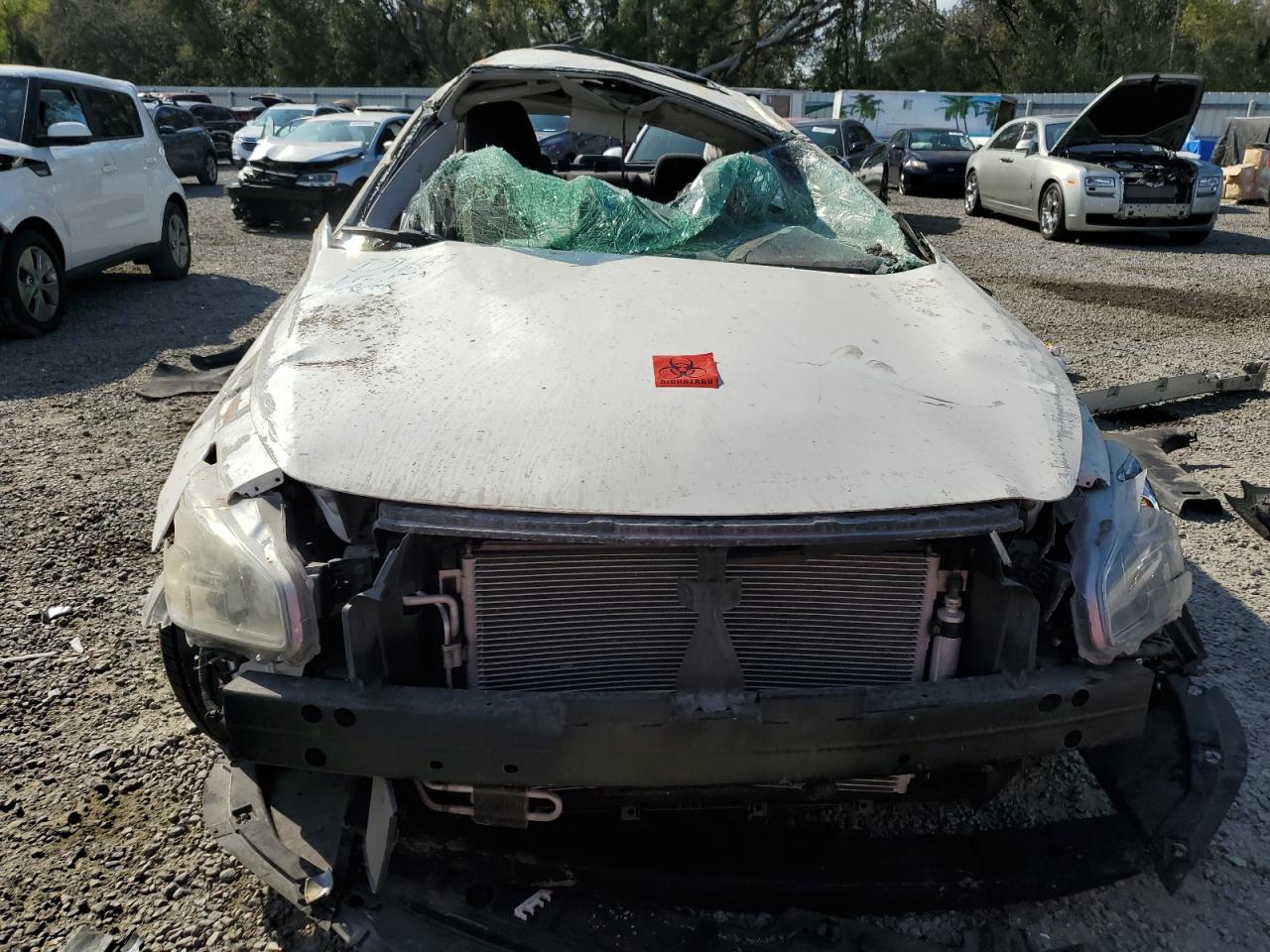 2009 Nissan Maxima - Image 5