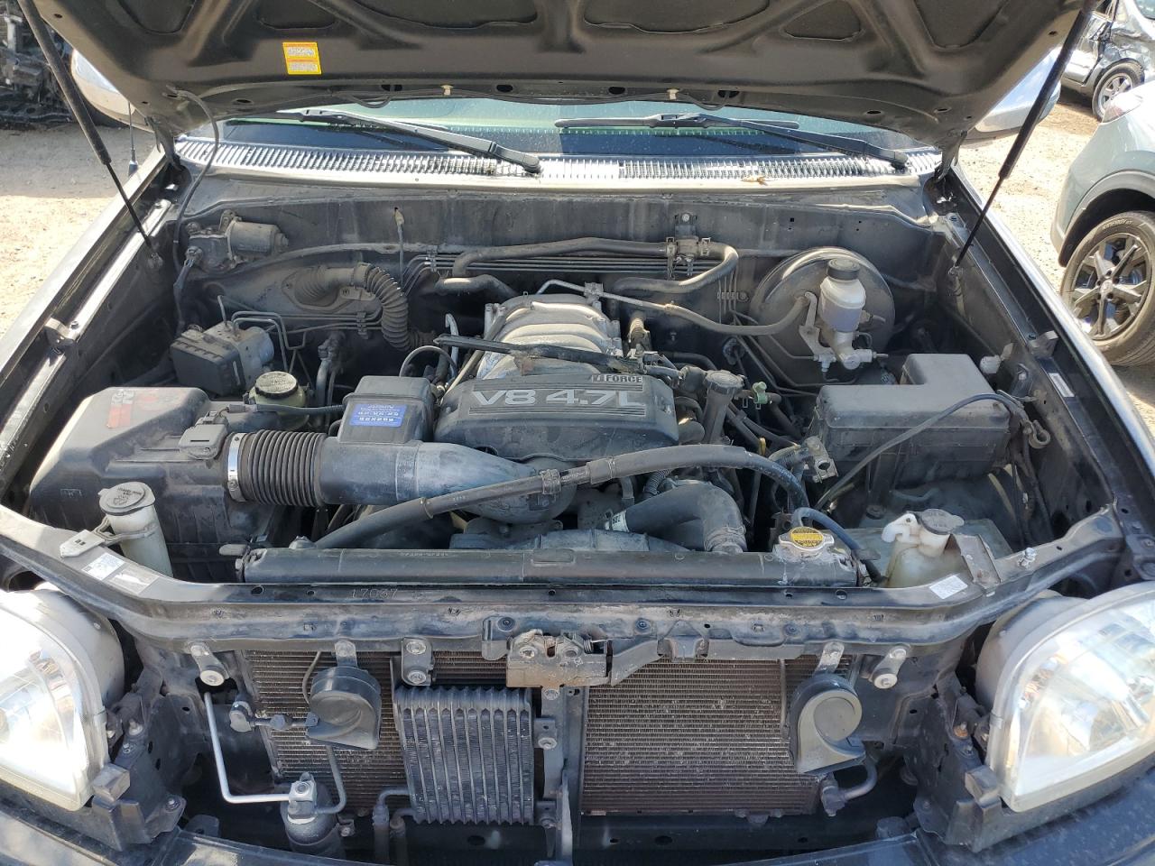 2004 Toyota Tundra - Image 11