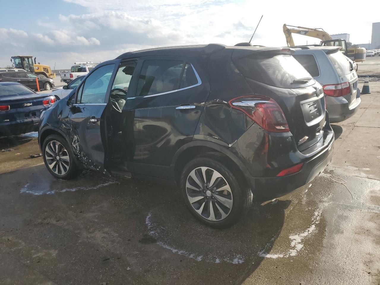 2022 Buick Encore - Image 2